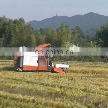 4LZ-4.5 full feeding cheap price kubota similar rice combine harvester for India