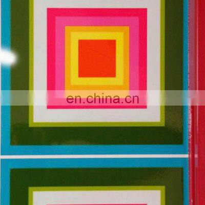 Square Lacquered Wooden Tray In a High Gloss Finish photo-3