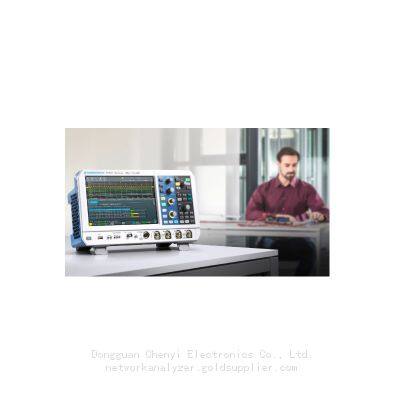 Rohde Schwarz RTM3004 Oszilloskop Option RTM3004 + RTM-B242: 200 MHz, 4 Kanäle