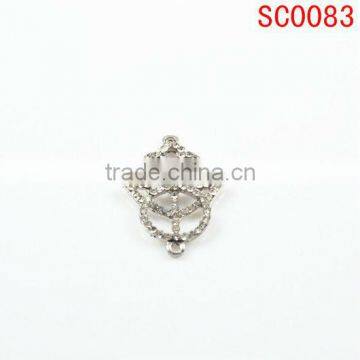 2013 Inlay diamond palm shape alloy accessories