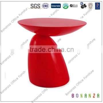 T-108 H# Red polyresin coffee table