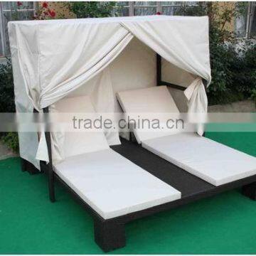 patio wicker furniture waterproof outdoor furniture plastic rattan sun lounger for sale