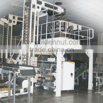 Peanut packaging machine