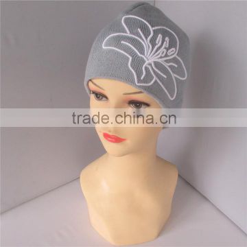 Embroidery Artwork 100%Acrylic Custom Made Woman Beanie