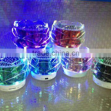 2015 new innovative crystal rose shape design with colorful LED lighting mini speaker, new bluetooth wireless speake