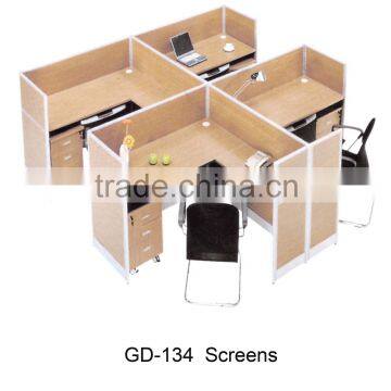 four people metal office table and screen