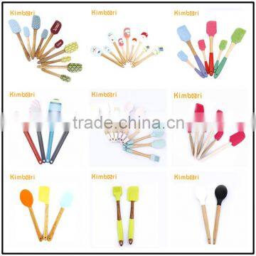 FDA/LFGB Set of Spatula Brush Set Good Quality Wood Handle Soft Grip Handle Silicon Spatula photo-3