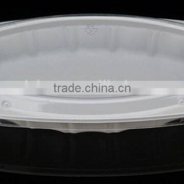 white disposable plastic fruit tray