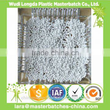50% White Masterbatch for Blowing Moulding-Bottles photo-6
