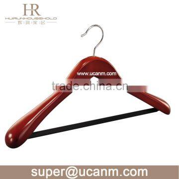 HRW-8603M Reddish brown wooden coat hanger with bar