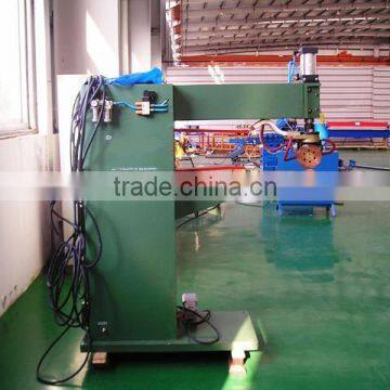 Tube seam welding machine