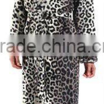 100% polyester Leopard printed fleece Bathrobe OEM