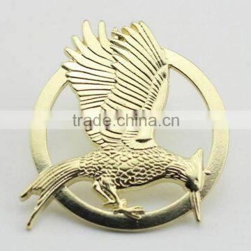 bohemia style eagle shape round circle bronze brooch