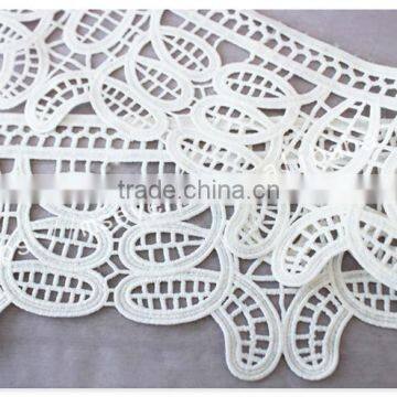 High Quality 13.5cm Width Water Soluble Polyetser Crochet Trim in White photo-4