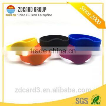 Swimming pool LF Silicone 125Khz RFID Wristband