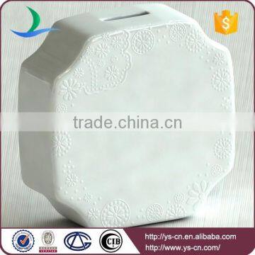 Factory Wholesale White Ceramic Piggy Banks For Kids photo-4