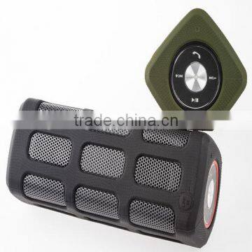 Shenzhen Factory r Waterproof Bluetooth Speaker Power Bank Outside Scarregador de Bateria Portatil photo-2
