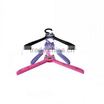 MAKE DESIGN High Quality Plastic Expandable Clothes Hanger ,FOLDABLE Hangers for Clothes