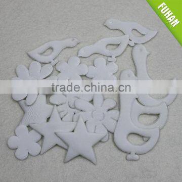 Custom Shape Ultrasonic Embossing Fabric Label for Children Clothes