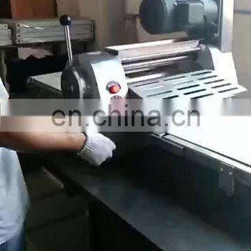 Bakery Kitchen Equipments 220V Pizza Table Dough Sheeter Croissant Roller Machine