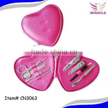 PU pink heart shape pouch wholesale manicure set mother day gift                        
                                                Quality Choice