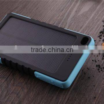 2015 New Innovative High Quality Monocrystalline Portable LED Indicator Slim Mini Portable Solar Panel Charger photo-4