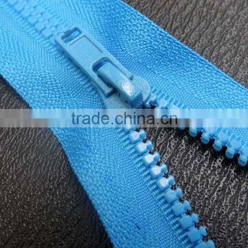 Factory wholesale blue color siders closed end rezin zipper for garment accessories