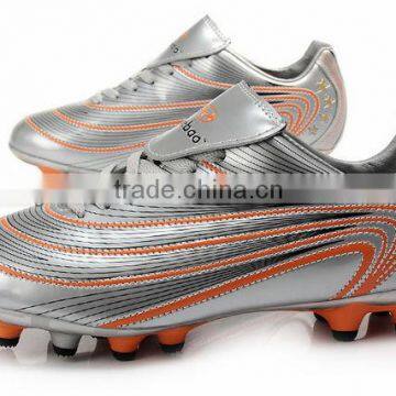 fashionable football shoes,spike soccer shoes