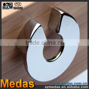 Modern and Popular Furniture Handle/ Knob