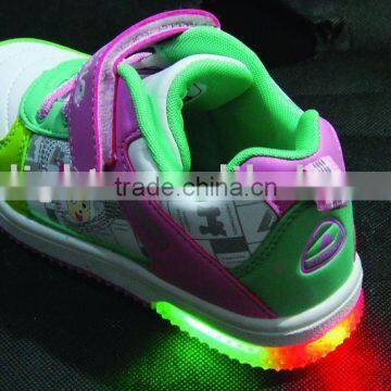 girl light shoes