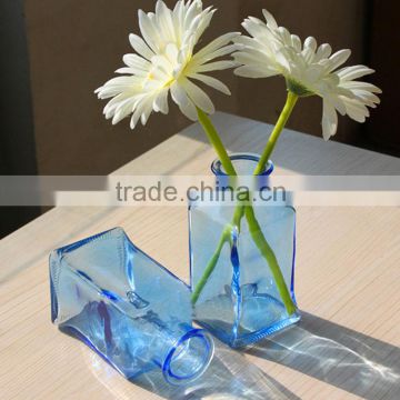 Zibo glasslucky hotsale painted glass vase in abnormal shape home decorative