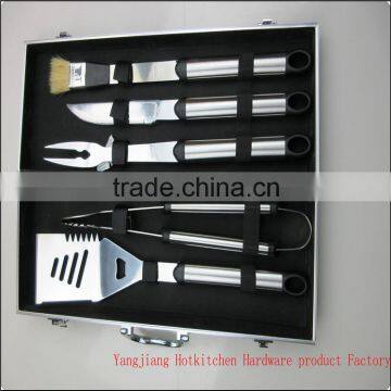 Hot-sell Stainless Steel 5pc Set With Aluminium Case BBQ Tool