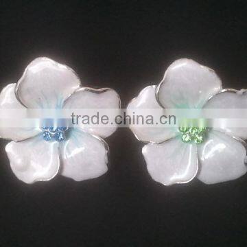 Enamel Coated Metal Alloy Flower Napkin Ring photo-3