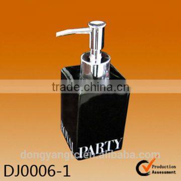 Factory Custom Design Perfume Bottle , Ceramic Bathroom Liquid Bottle photo-2
