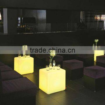 Lounge Led Cube Table and Chair / Hotel Living Room Use LED Illuminated Cube Table photo-2