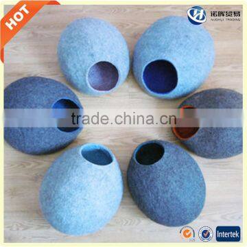 Cheap Wool Handmade Cat Cave Cat House in Stock photo-4