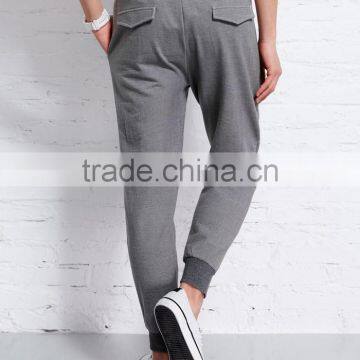Custom 100% Cotton Trendy Plain Wholesale Men Jogger Sweatpants photo-3