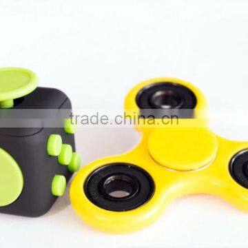 Wholesale New Creative Desk Anti Stress Finger Spinner Top Sensory Toy Cube Gift Fidget Spinner for Children Kid photo-2