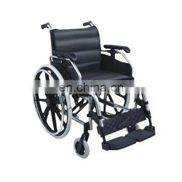 2021 China manual aluminium lightweight wheelchairs  for disabled