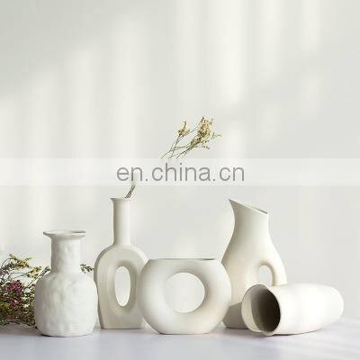 Modern Decorative Handmade Art Porcelain Matte White Ceramic Pot Irregular Flower Vase Nordic INS Style