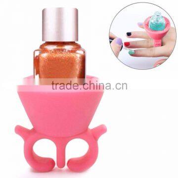 2016 New Silicone Wearable Nail Polish Bottle Holder Finger Ring