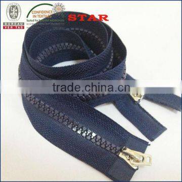 Zipper Manufacturer Provide All Kinds of Zippers and Sliders photo-2
