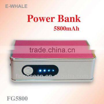 High quality mobile power bank for iPAD/iPhone/Smart mobile 5800mAh