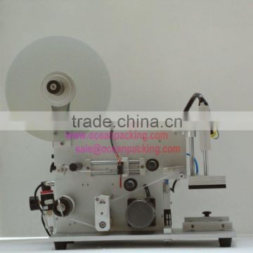 semi automatic flat labeling machine