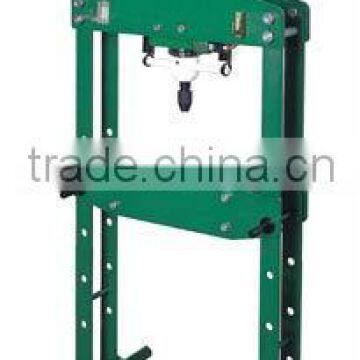 5 TON MANUAL HYDRAULIC PRESS (GS-5222C)