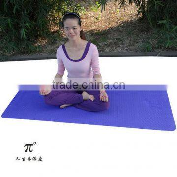 yoga mat with logo