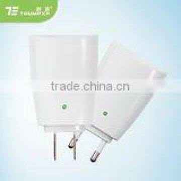 Small size white CE certified plug-in ionic home air purifier OEM