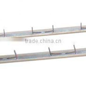 30" sleeved metal tack strip