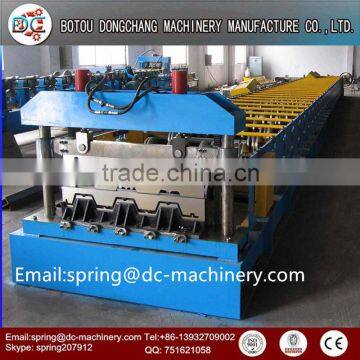 Roof and floor tile making machine