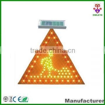 Solar Traffic Signal/Solar Traffic Sign for Traffic Road Safety photo-3